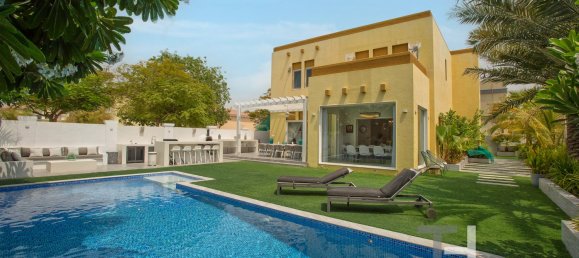 Вилла с 3 спальнями в Jumeirah Park, ОАЭ № 30543 23