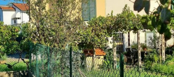 5 غرف نوم فيلا في Pisa, Italy رقم 375663 33