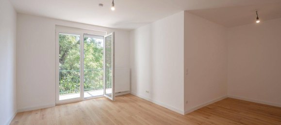 Estudio en Penzing, Austria No. 33446 3