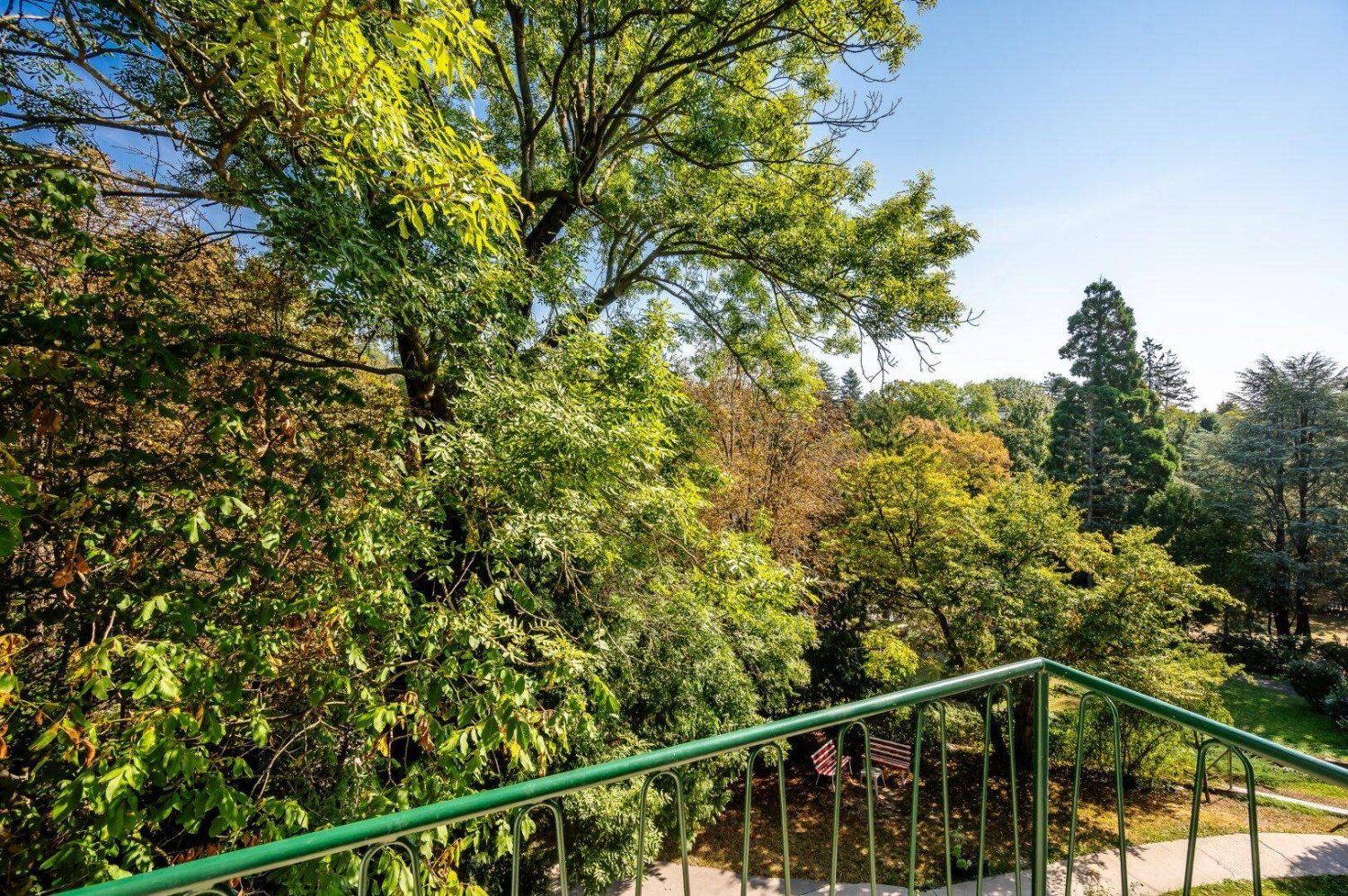 Estudio en Penzing, Austria No. 33446