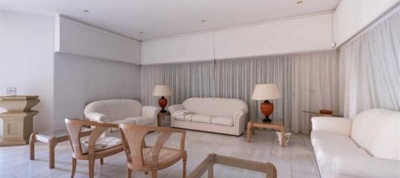 4 غرف نوم عقار تجاري في Limassol, Cyprus رقم 18438 5