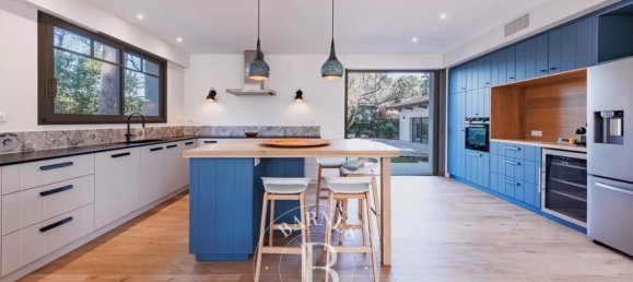 5 bedrooms Villa in La Teste-de-Buch, France No. 297727 9