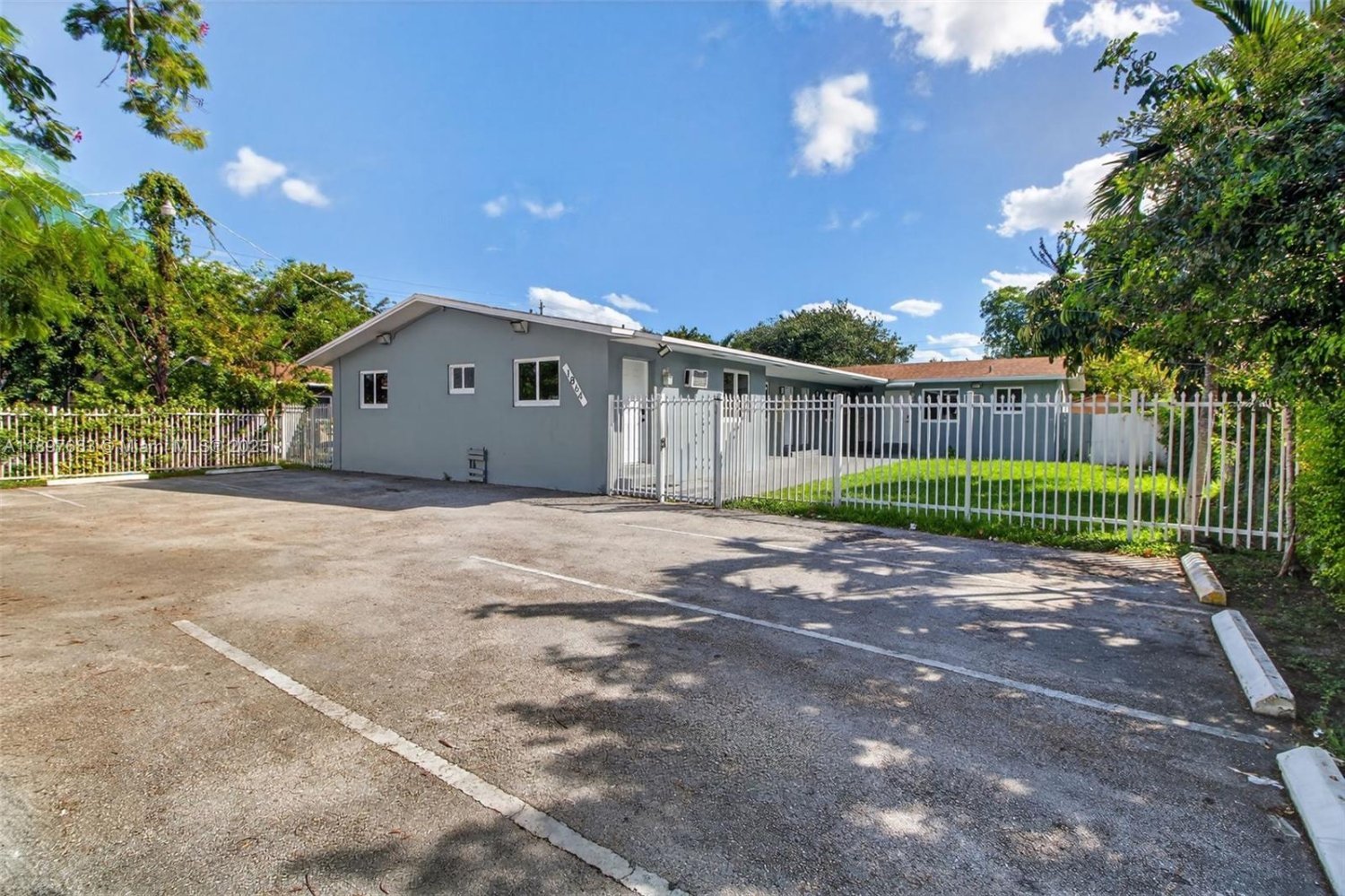 Land for sale in Miami, Miami-Dade, Florida, USA № 614164