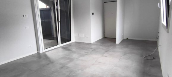 Apartamento de 3 habitaciónes en Melzo, Italy No. 92616 19