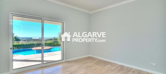 6 Schlafzimmer Villa in Faro, Portugal, Nr. 127402 10