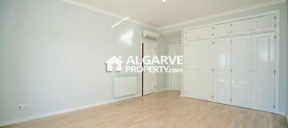 6 Schlafzimmer Villa in Faro, Portugal, Nr. 127402 16