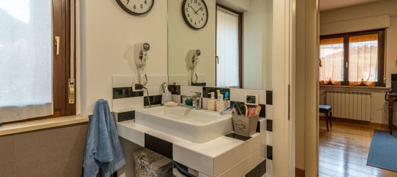 Apartamento de 3 divisões em Marino, Italy N.º 79610 26