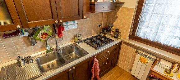 Apartamento de 3 divisões em Marino, Italy N.º 79610 8