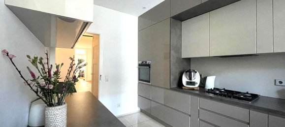 Apartamento de 3 dormitorios en Stuttgart, Germany No. 63438 5