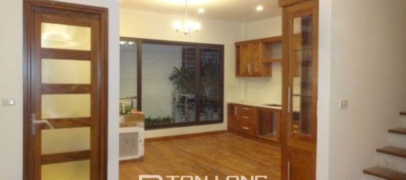 4 Schlafzimmer Haus in Tay Ho, Vietnam, Nr. 3198 13