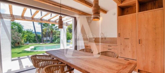 Villa de 6 dormitorios en Benissa, Spain No. 138985 11