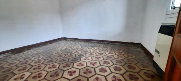 4 Schlafzimmer Wohnung in Serra Riccò, Italy, Nr. 327757 12