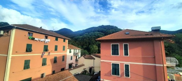 4 Schlafzimmer Wohnung in Serra Riccò, Italy, Nr. 327757 3