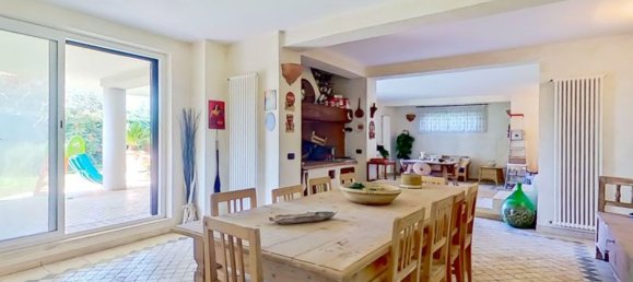 6 rooms Villa in Ladispoli, Italy No. 113648 7