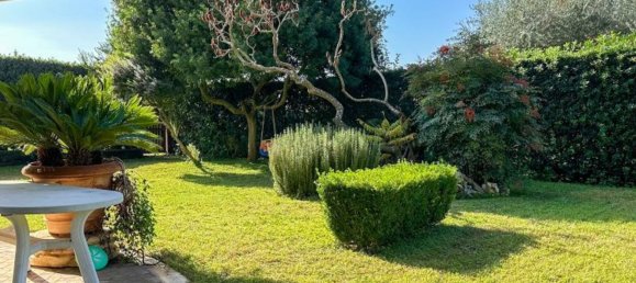 6 rooms Villa in Ladispoli, Italy No. 113648 10