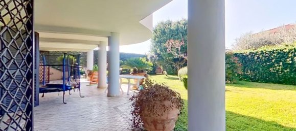 6 rooms Villa in Ladispoli, Italy No. 113648 2