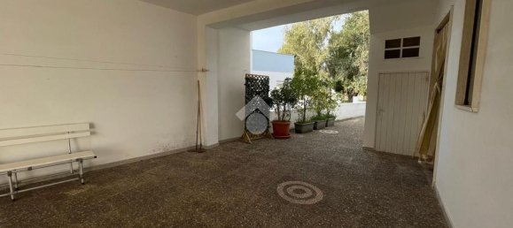 11 rooms House in Taviano, Italy No. 145666 7