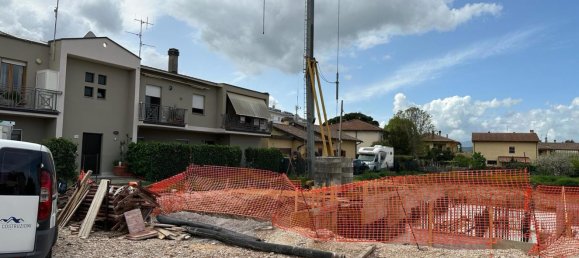 Ático de 4 habitaciónes en Foligno, Italy No. 7956 8