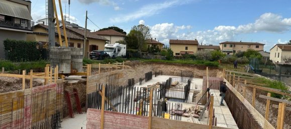 Ático de 4 habitaciónes en Foligno, Italy No. 7956 4
