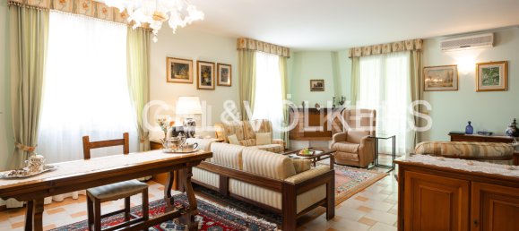 4 Schlafzimmer Villa in Monte San Pietro, Italy, Nr. 273016 3
