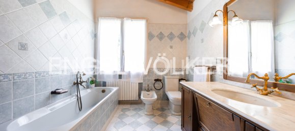 4 Schlafzimmer Villa in Monte San Pietro, Italy, Nr. 273016 32