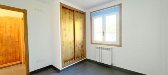 Дом с 4 спальнями в Ла-Корунья, Испания № 58151 7