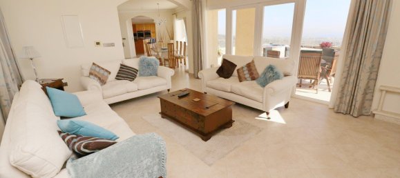 5 bedrooms Villa in Akoursos, Cyprus No. 22018 2