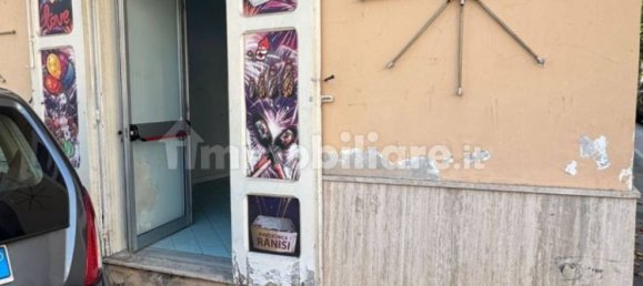 2-Zimmer Gewerbliche Immobilie in Sarno, Italy, Nr. 301198 7