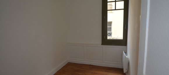 Здание с 5 спальнями в Лан, Франция № 72126 16