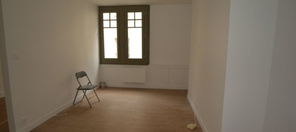 Здание с 5 спальнями в Лан, Франция № 72126 24