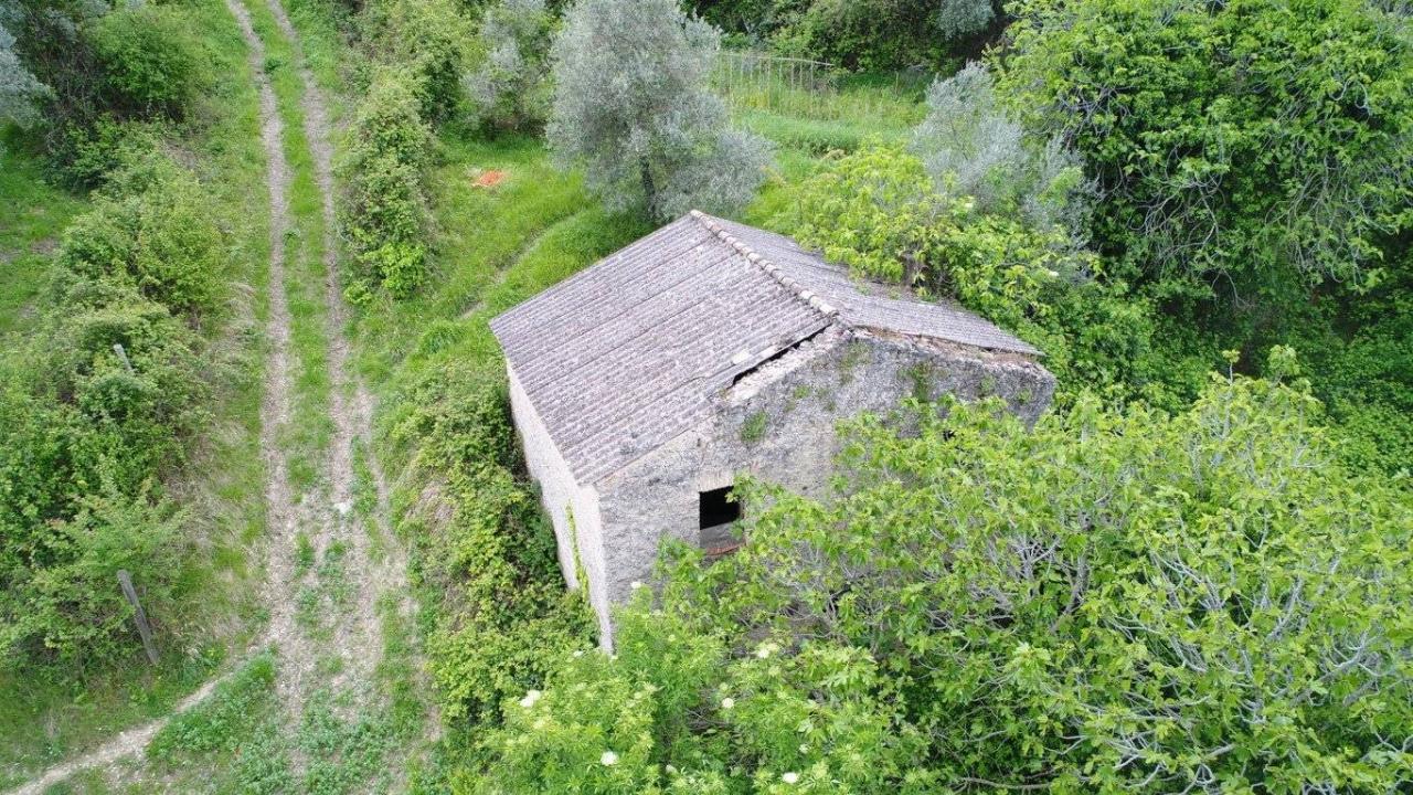 Estudio en Poggio Nativo, Italy No. 159761