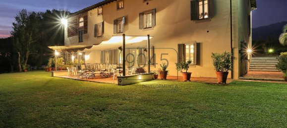 7 bedrooms Villa in Lucca, Italy No. 404324 3