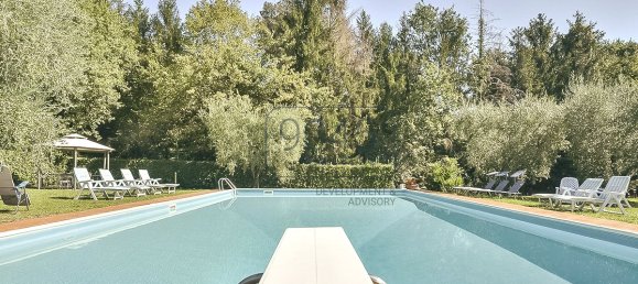 7 bedrooms Villa in Lucca, Italy No. 404324 7