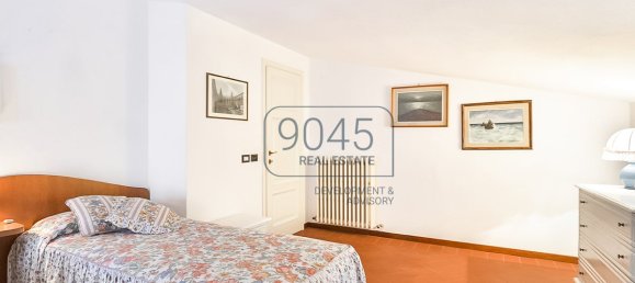 7 bedrooms Villa in Lucca, Italy No. 404324 13