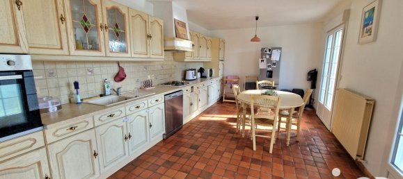 4 Schlafzimmer Haus in Calvados, France, Nr. 333544 2