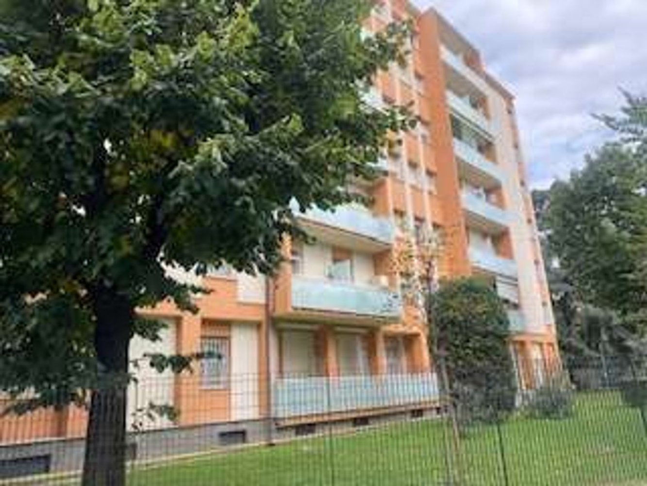 Квартира с 5 спальнями в Милан, Италия № 392543