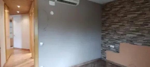 3 bedrooms Apartment in Mollet Del Valles, Spain No. 182585 18