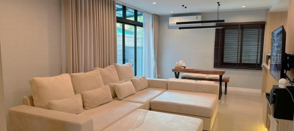 Café / restaurante T4 em Bangkok, Thailand N.º 11840 2