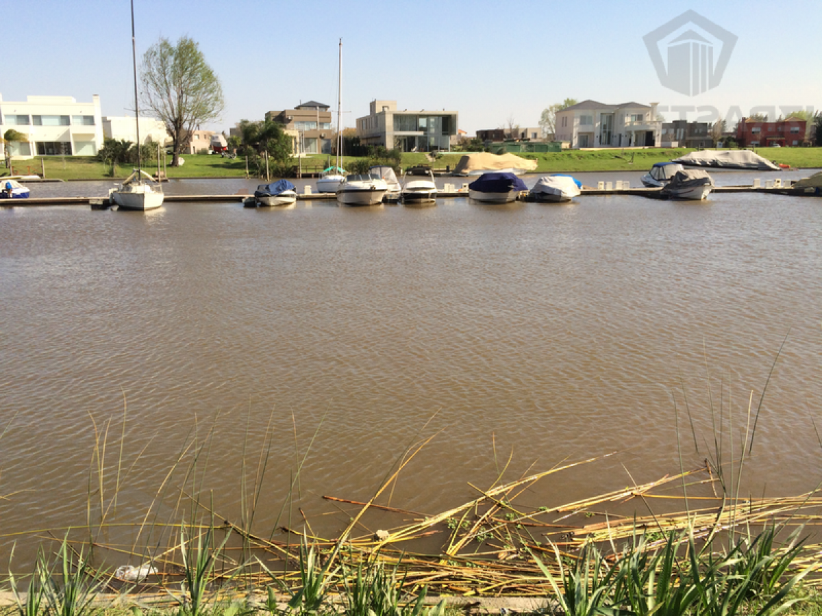  Land in Tigre, Argentina No. 121675