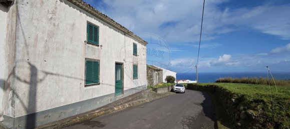 2 bedrooms House in Nordeste, Portugal No. 45353 15