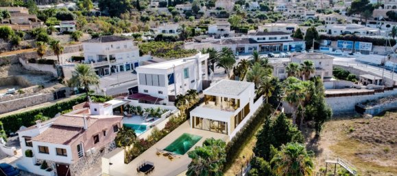 Villa de 4 dormitorios en Benissa, Spain No. 9728 27