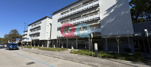 Квартира с 3 комнатами в Удине, Италия № 39396 11