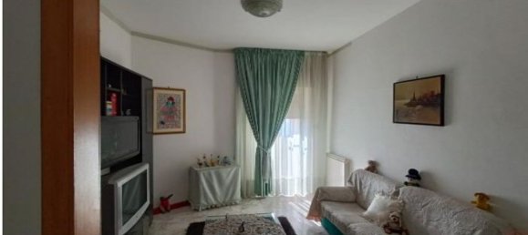 5 rooms Apartment in Mascalucia, Italy No. 200231 7