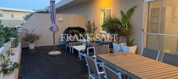 2 bedrooms Penthouse in Zebbug, Malta No. 8164 12