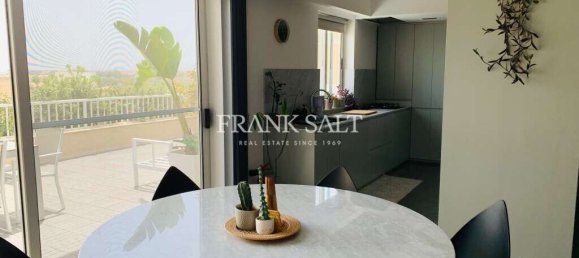 2 bedrooms Penthouse in Zebbug, Malta No. 8164 17