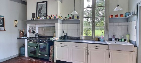 Casa de 4 dormitorios en Chessy-les-Pres, France No. 262824 10