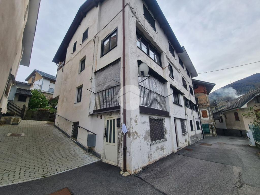 1 bedroom Apartment in Alpette, Italy No. 272029