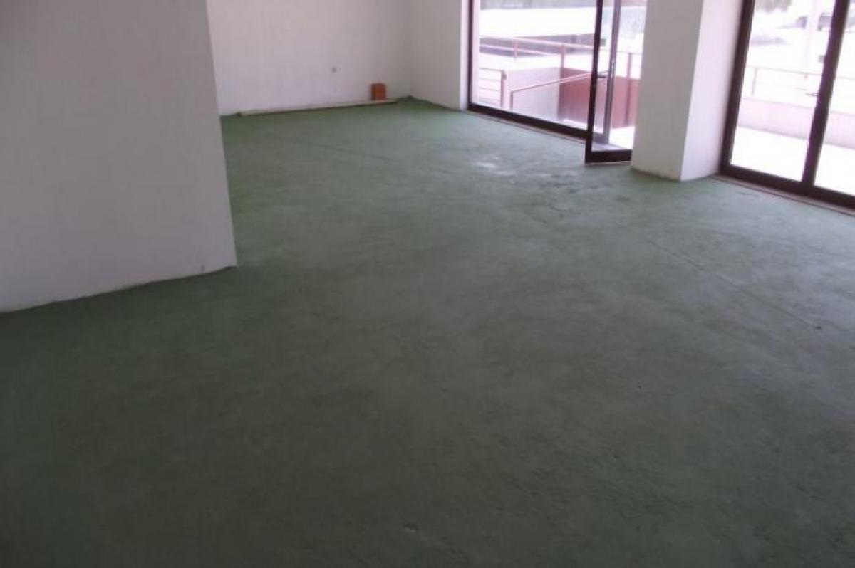 Laden in Vila Nova de Gaia, Portugal 150m², Nr. 7994