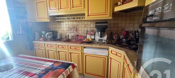 2 Schlafzimmer Haus in Le Bardon, France, Nr. 302728 3