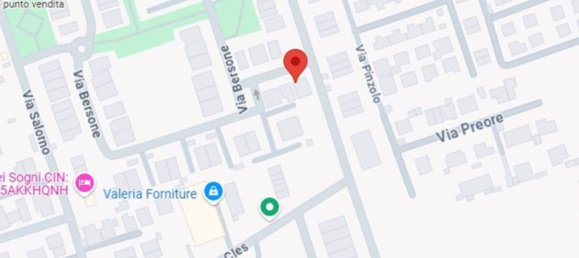 3 bedrooms Villa in Rome, Italy No. 30047 2